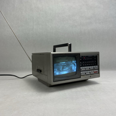 General Electric 7-7150A UHF VHF TV AM FM Radio Tested w/Cord