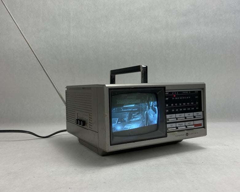 General Electric 7-7150A UHF VHF TV AM FM Radio Tested w/Cord