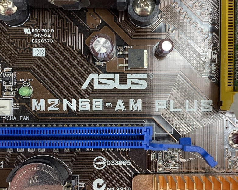 Asus M2N68-AM Motherboard AMD Phenom 9750 2.4GHz 4GB RAM w/ Shield