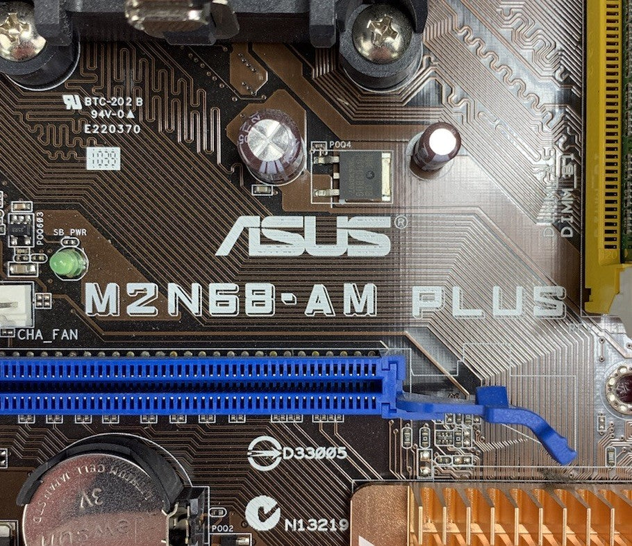 Asus M2N68-AM Motherboard AMD Phenom 9750 2.4GHz 4GB RAM w/ Shield