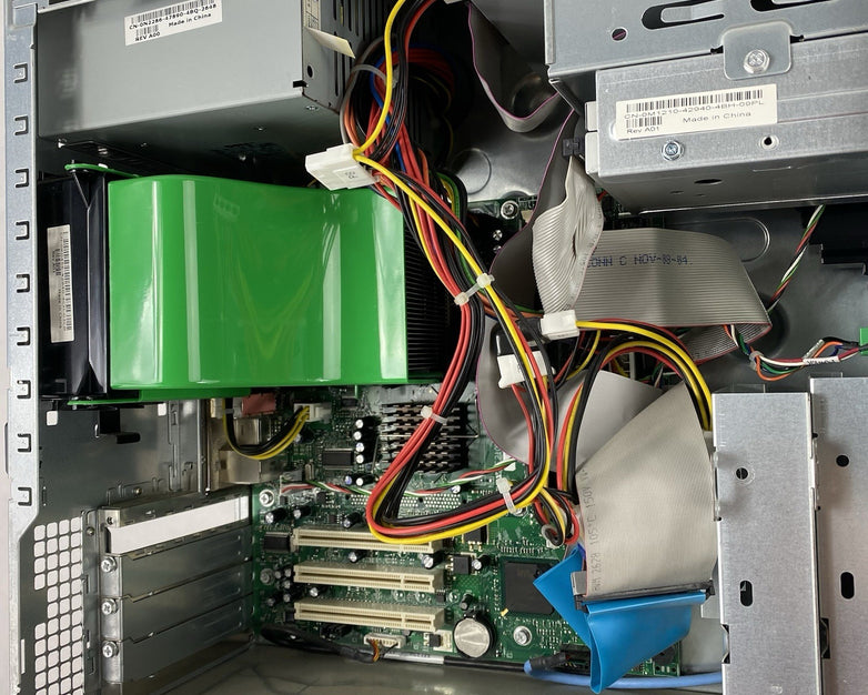 Dell OptiPlex 170L MT Intel Celeron 2.4GHz 1GB RAM No HDD No OS