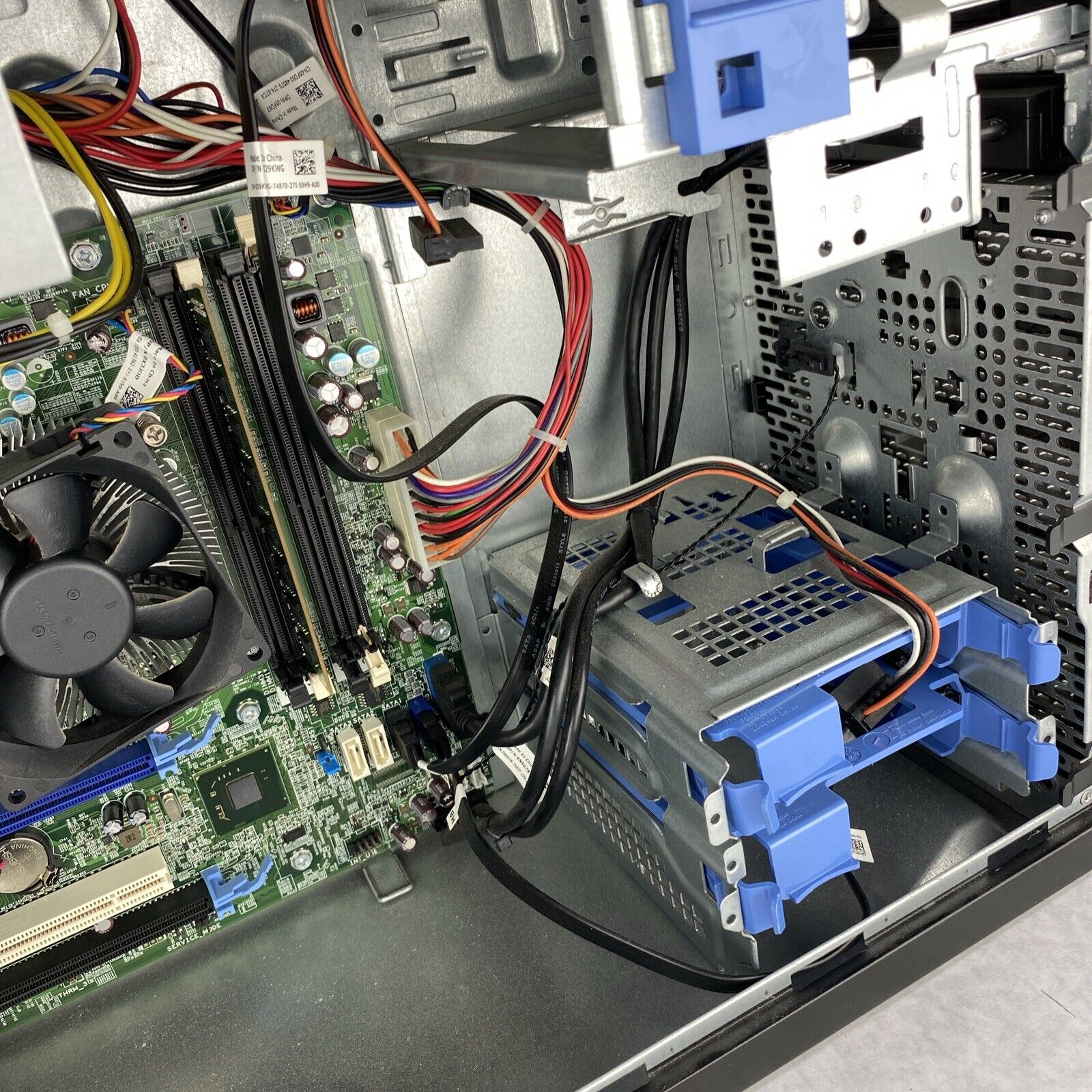 Dell Optiplex 7010 MT Intel Core i3-3220 3.30GHz CPU 4GB RAM No HDD No OS