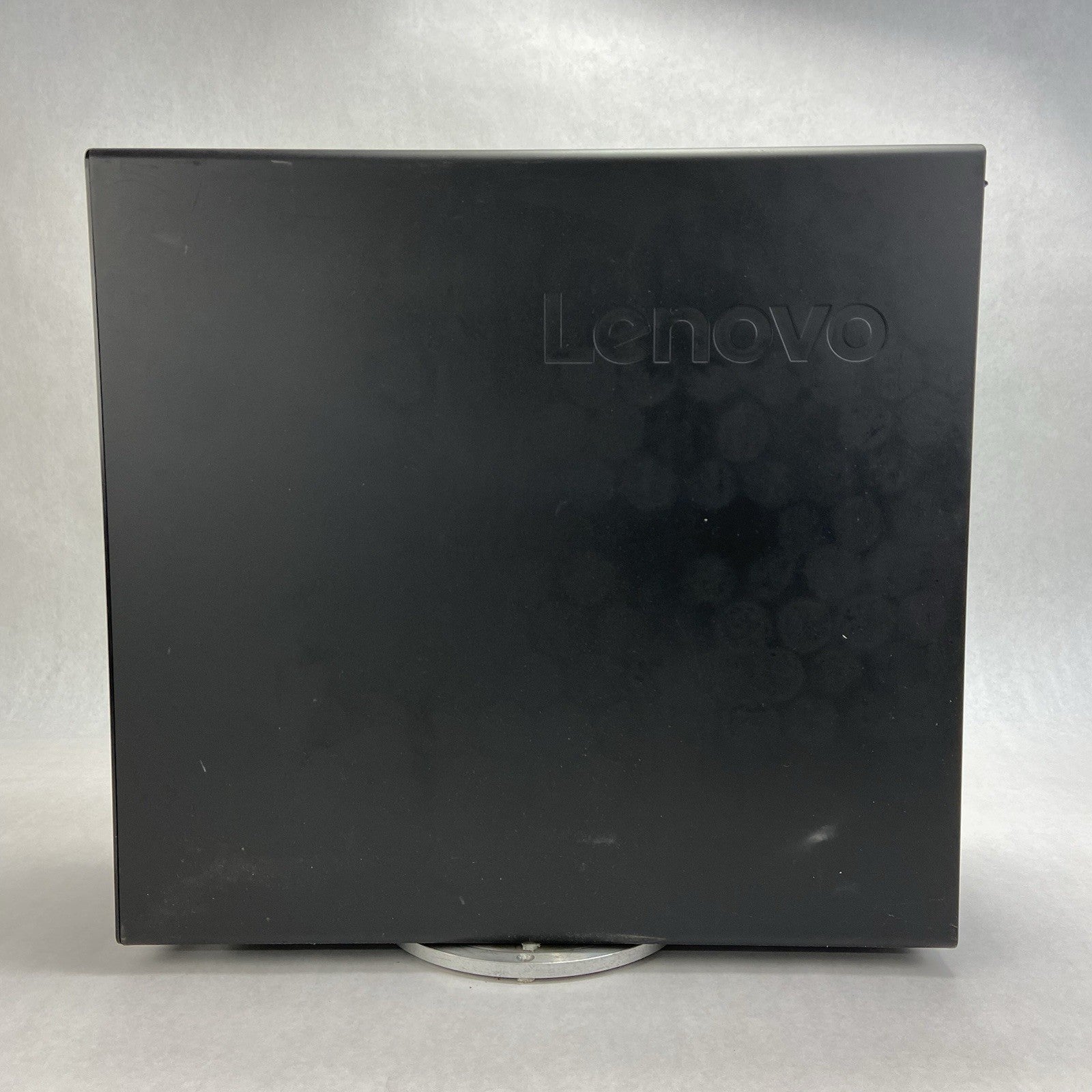 Lenovo ThinkStation P720 2x Xeon Silver 4110 2.1GHz 64GB RAM No HDDOS P6205