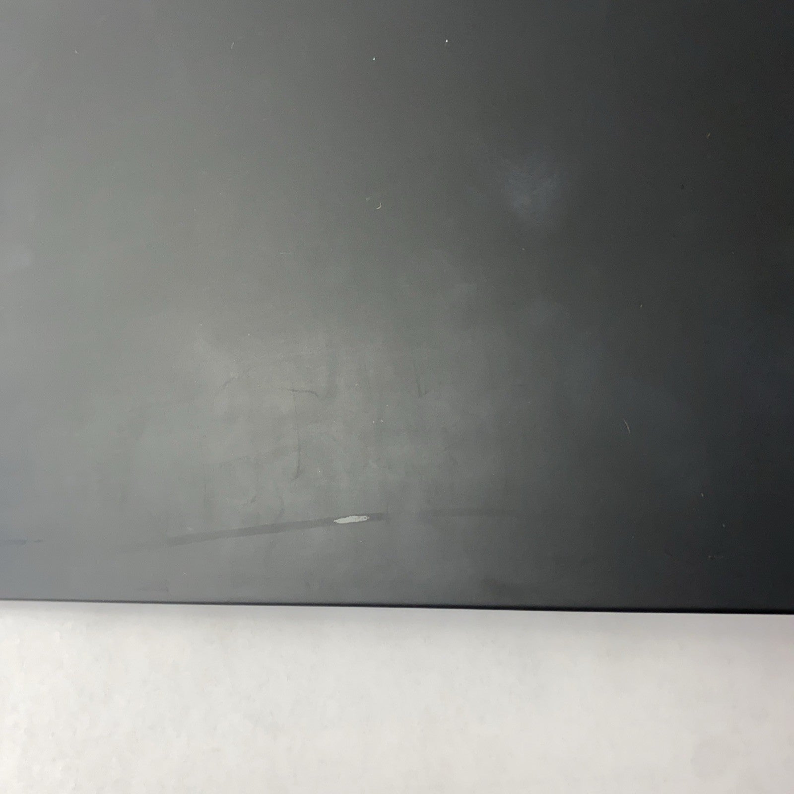 Lenovo ThinkPad P1 15.6" Touch Xeon E 2176M 2.70 GHz 16 GB RAM No HDD No OS