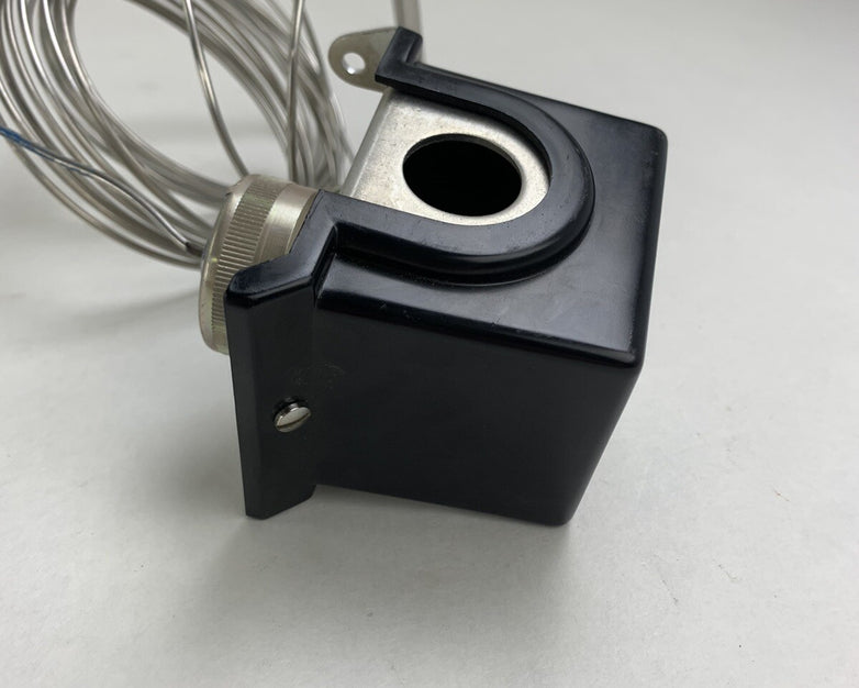 United Electric Temperature Switch, Type E54, Model D22BS, 50-300 Deg F