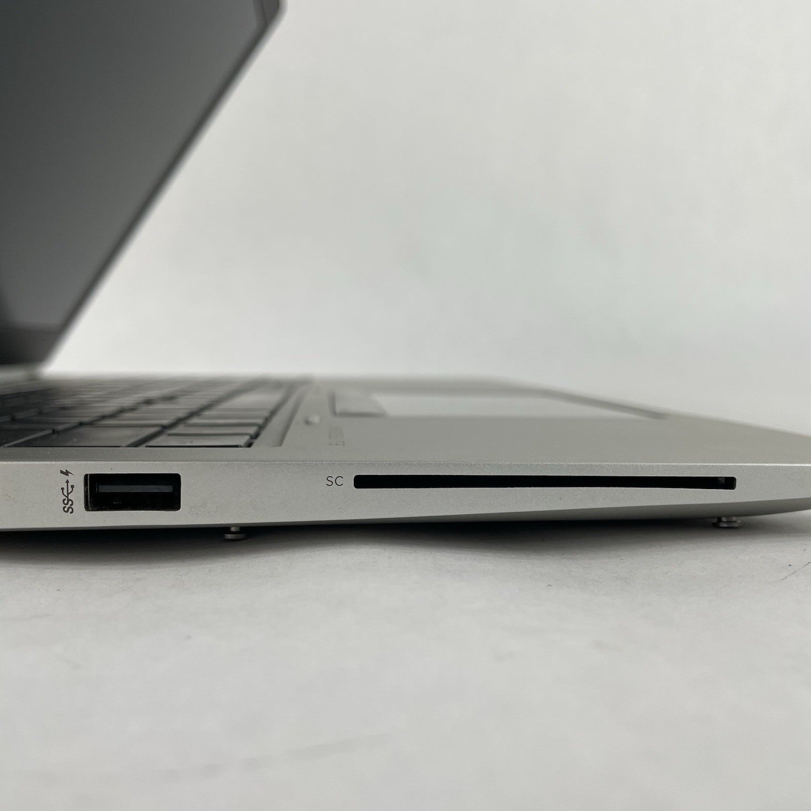 HP EliteBook 850 G6 15.6" i5-8365U 1.60 GHz 8 GB RAM No SSD/OS/AC - Bad USB5
