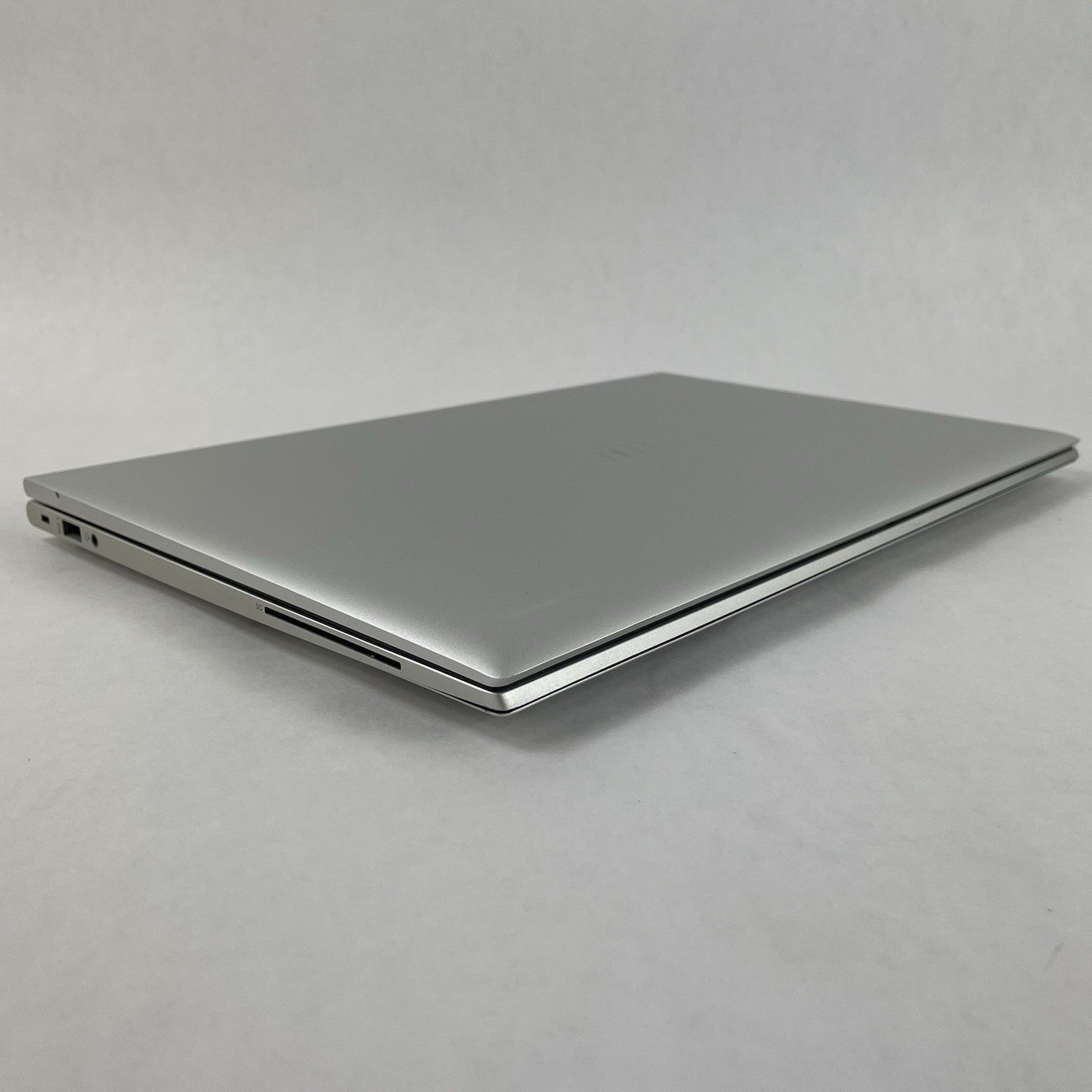 HP EliteBook 850 G8 15.6" i7-1185G7 3.00 GHz 8 GB RAM No SSD/OS/AC/Batt11