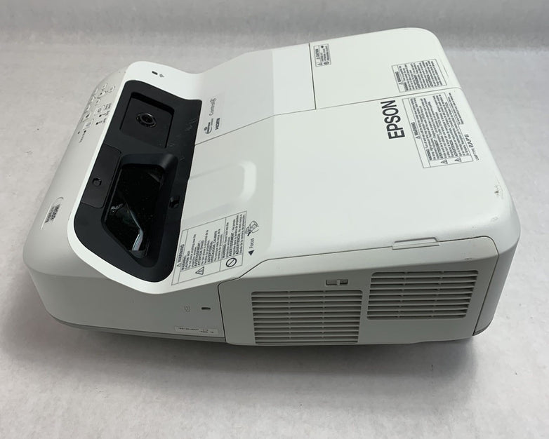 Epson PowerLite 695Wi H740A LCD Lamp Projector 1601 Lamp Hours - No Remote