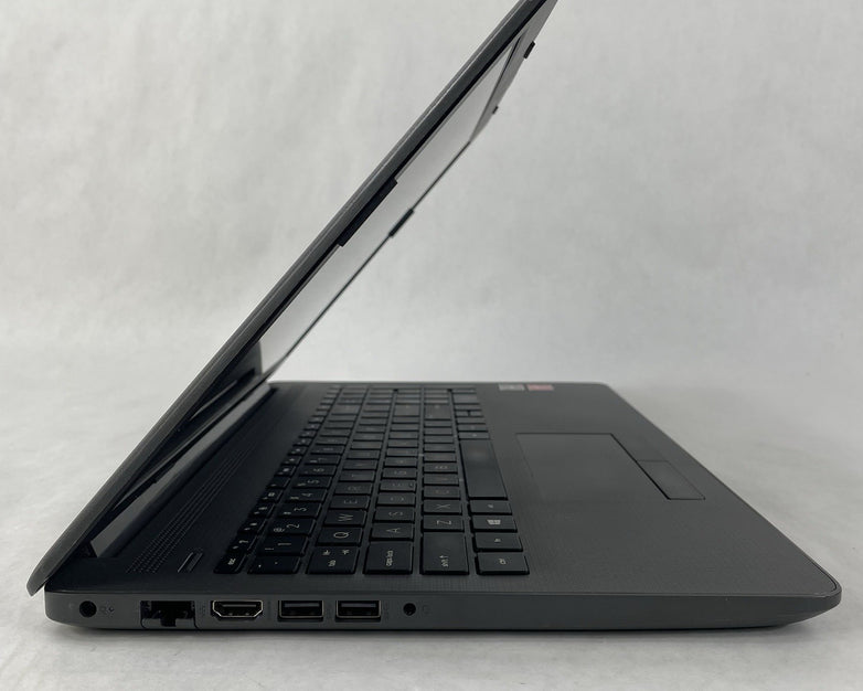 HP 255 G7 15.6" Ryzen 3 2200U 2.50 GHz 8 GB RAM No SSD/OS/AC - Scratched