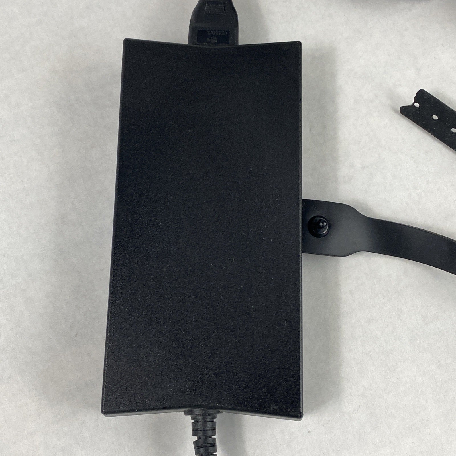 Dell LA130PM121 7.4mm 19.5V 6.7A 130W AC Power Adapter VJCH5 (Lot of 5)