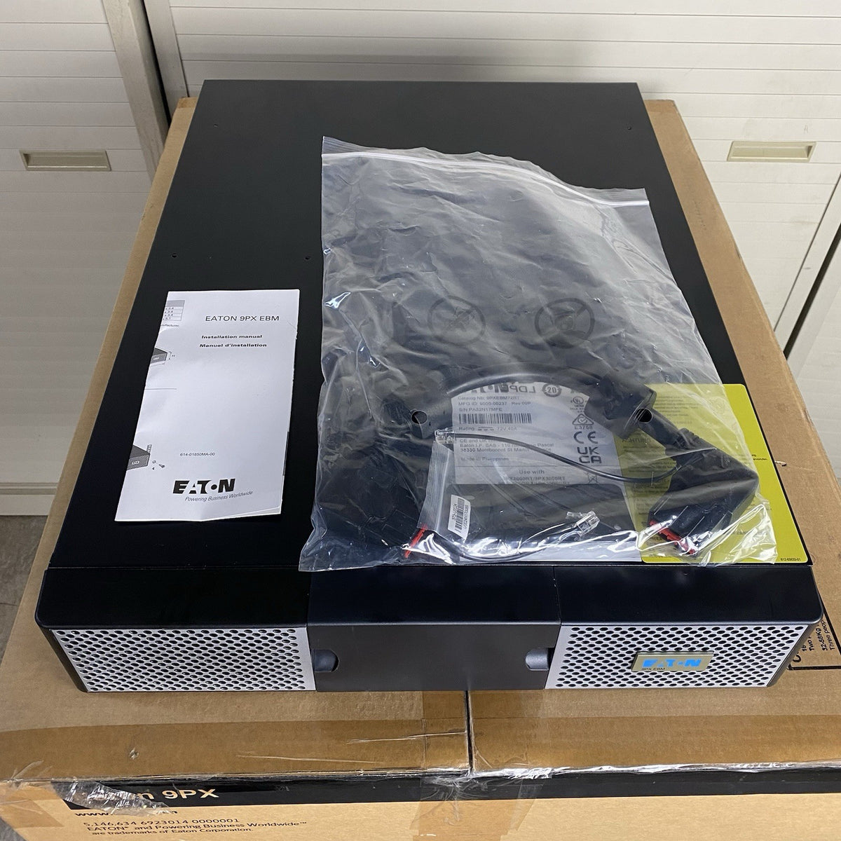 Eaton 9PXEB 9PX 72V Rack/Tower Extended Battery Module EBM 9PX Exp: 8/2313