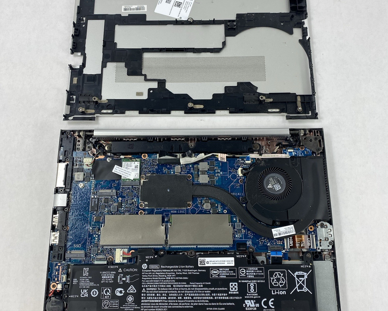 HP mt45 14" Ryzen 3 Pro 3300U 2.10 GHz 4GB RAM No SSD/OS/AC