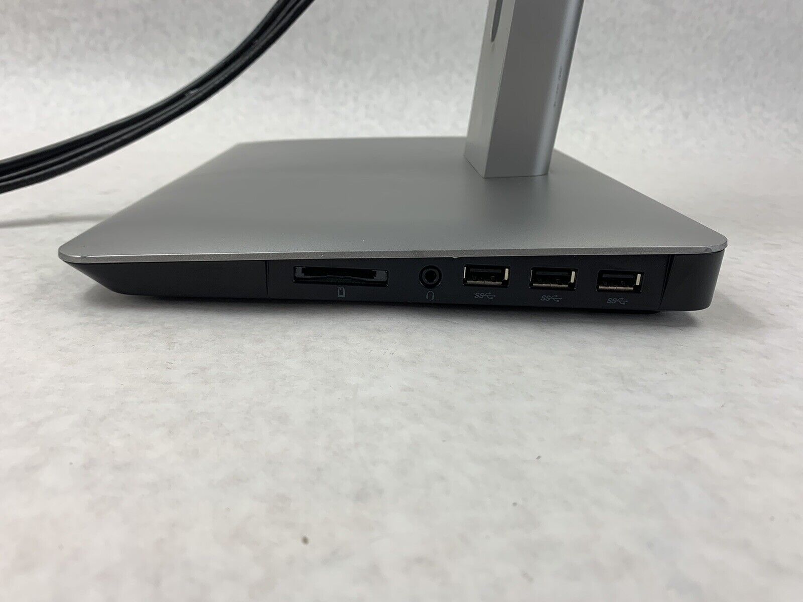 Dell OEM Universal Monitor Stand with USB 3.0 Dock - MKS14b F51W4