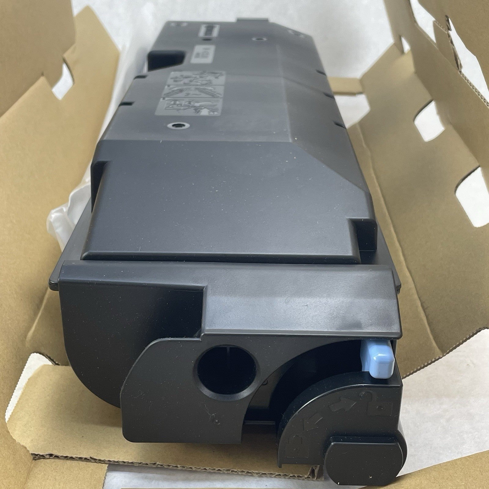 Kyocera TK-6307K Black Toner Cartridge 35K Pages, OEM-Open/Worn Box11