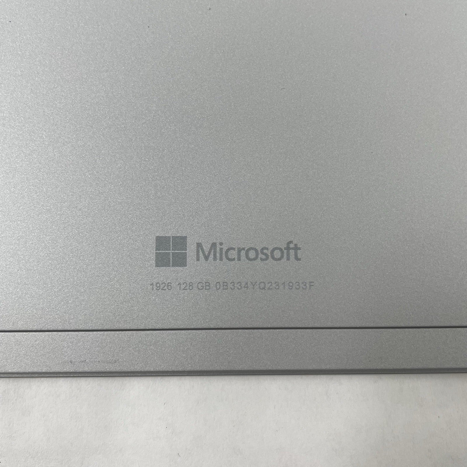 Microsoft Surface Go 3 10.5" i3-10100Y 1.30 GHz 8 GB RAM 128GB SSD Win119