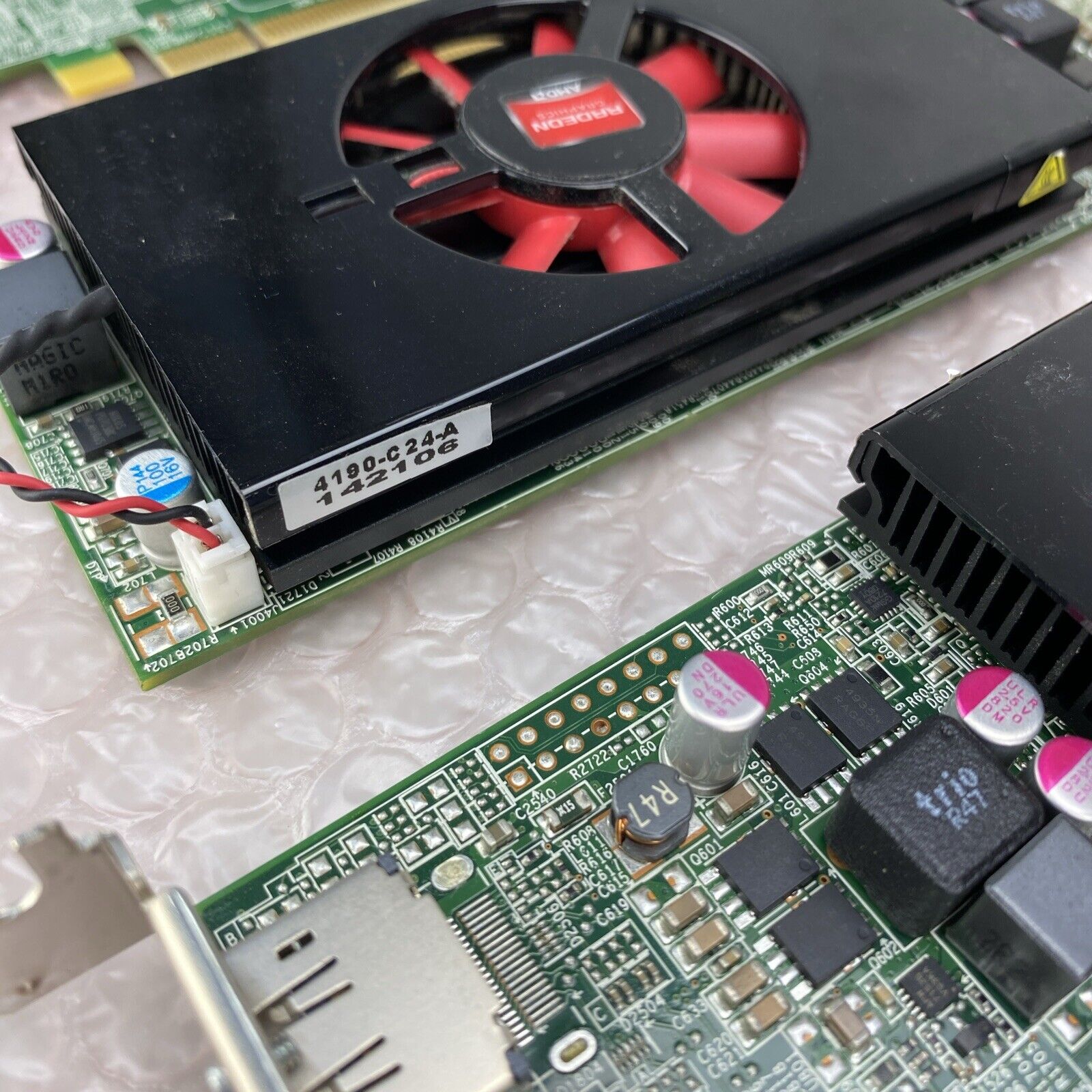 AMD HD 8570 PCIE Low Profile Graphics Adapter 4190-C24-A Lot Of 5