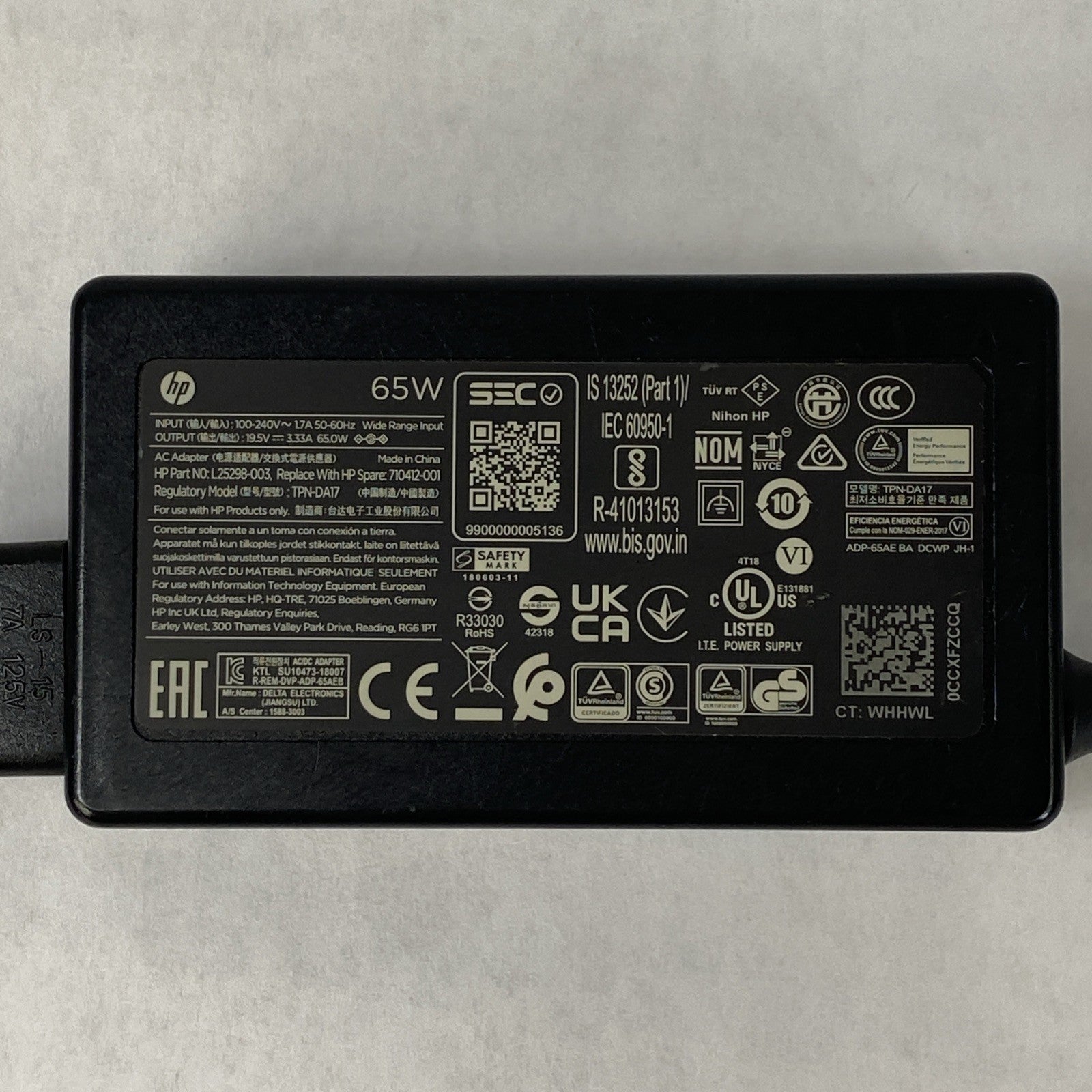 HP TPN-DA17 65W 19.5V 3.33A Blue Tip Barrel Laptop AC Adapter (Lot of 6)3