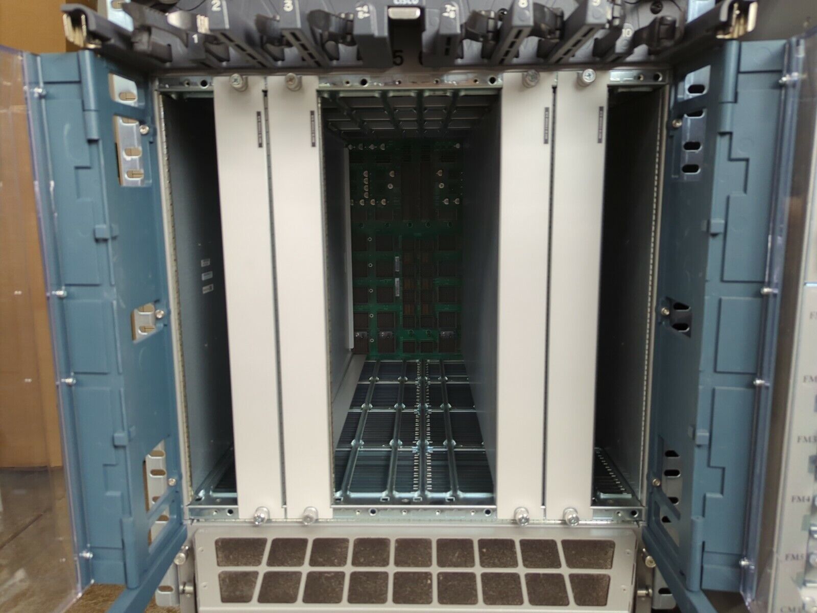 Pair of Cisco Nexus 7000 N7K-C7010 10-Slot Switch Chassis No Modules No Cables