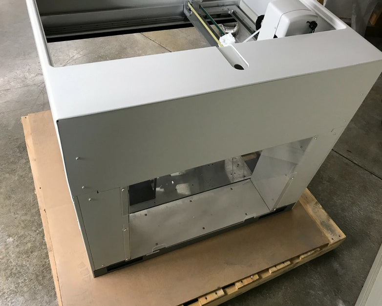 Beckman A31841 Biomek NXP Multichannel Liquid Handler Workstation, P200/96 Head