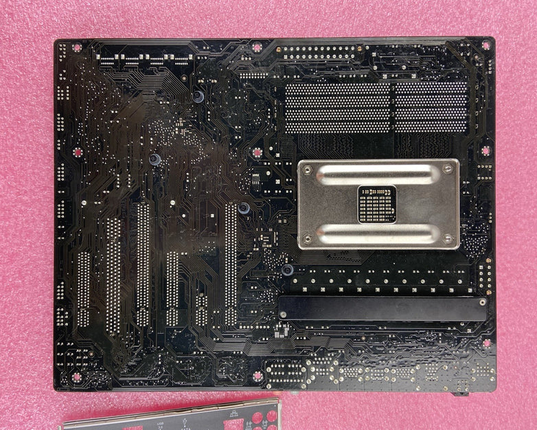 ASUS Sabertooth 990FX Motherboard AMD FX 8120 3.1GHz 16GB RAM w/IO