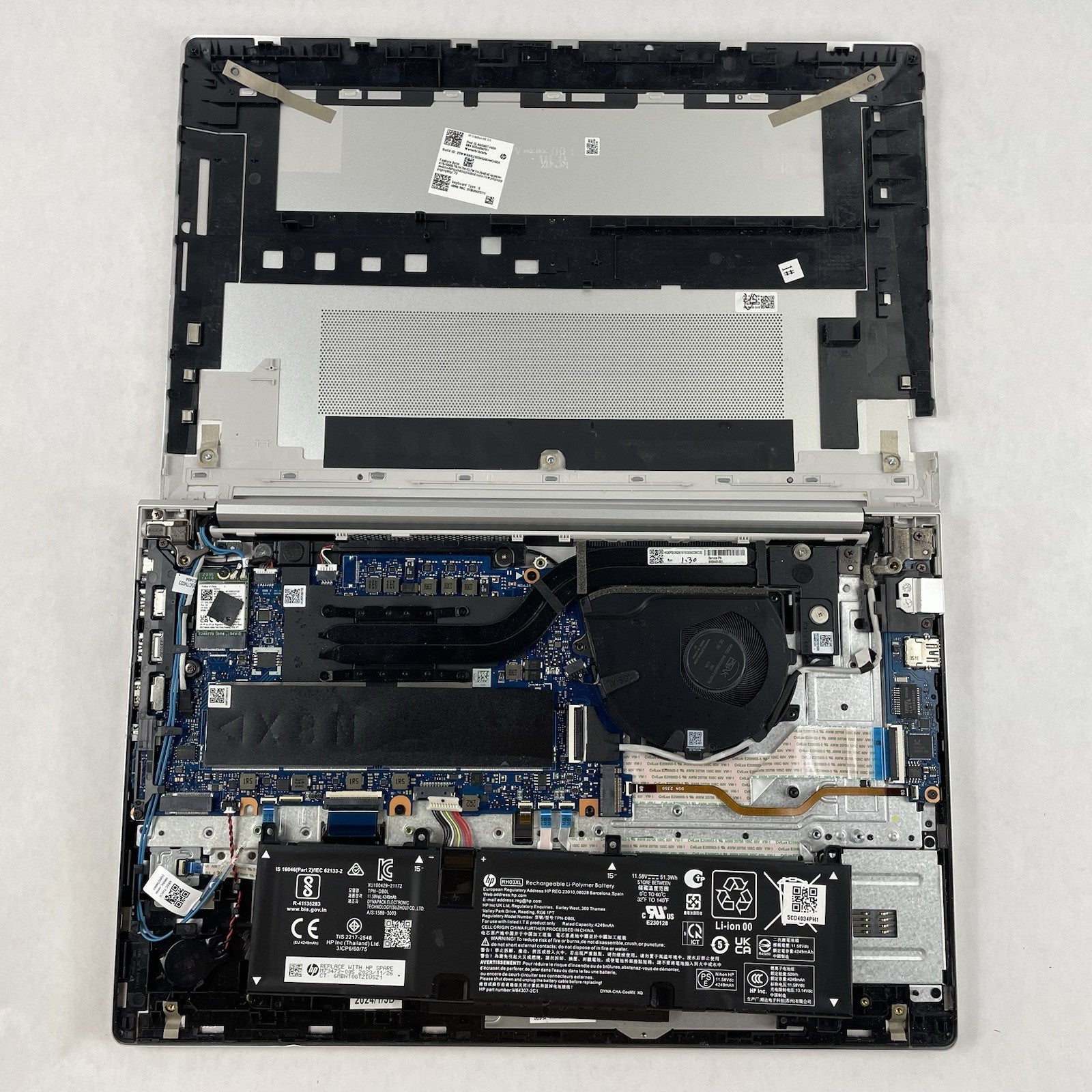 HP EliteBook 655 G10 15.6" AMD Ryzen 7 Pro 7730U 2GHz 8GB RAM No SSD/OS/AC- READ18
