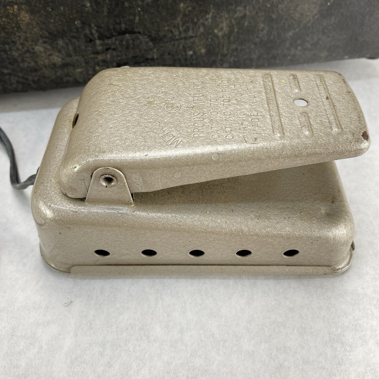 Vintage Sears Kenmore Sewing Machine 148.295 Tested