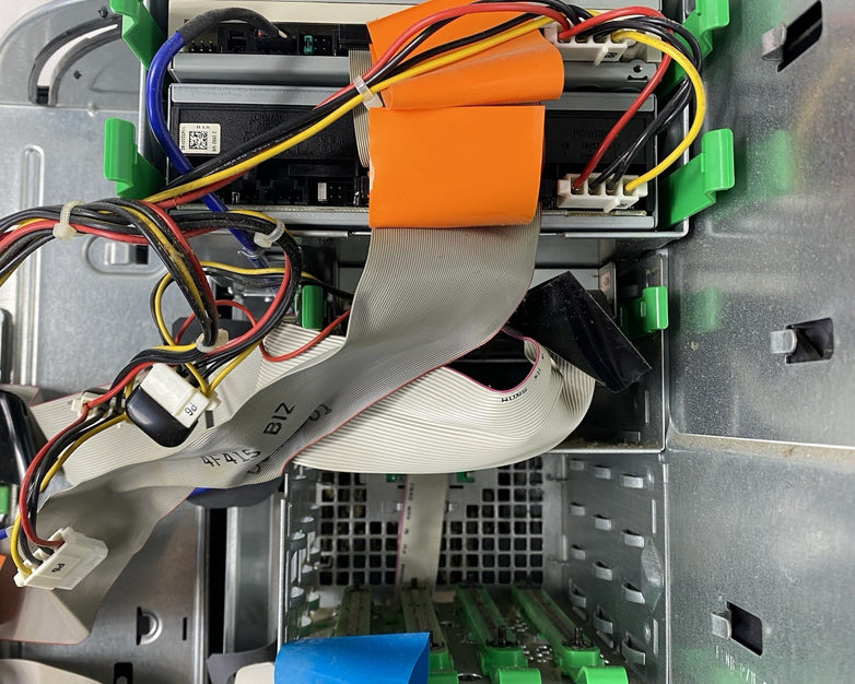 Dell Dimension 4300 MT Pentium 4 1.6GHz 256MB RAM No HDD No OS