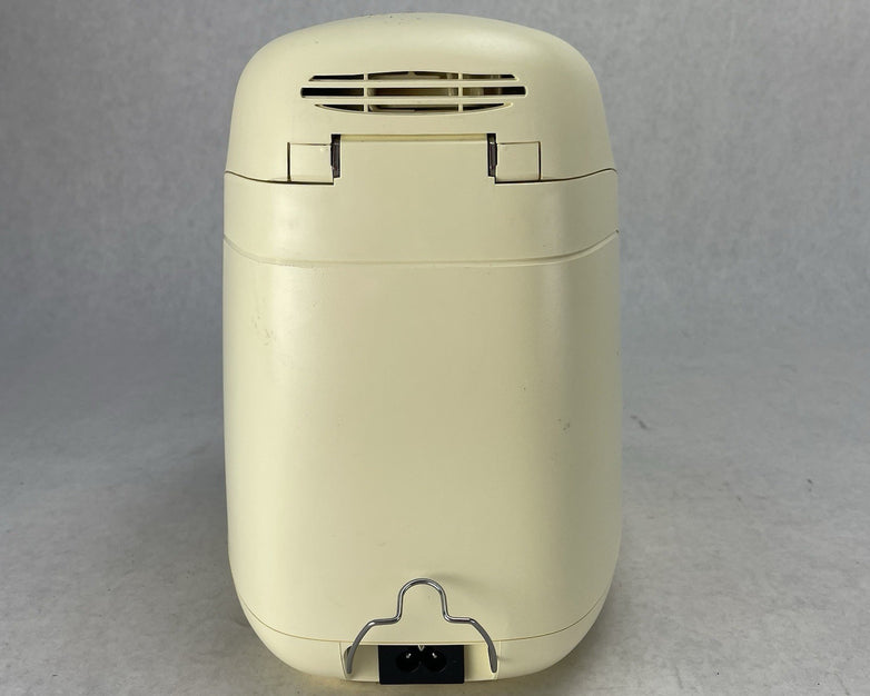 Medela 87115 Digital Breast Milk Formula Warmer Waterless