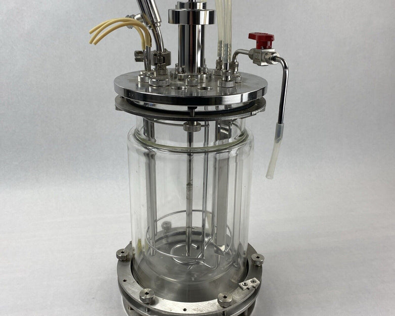 Eppendorf G-1395-13  3L Liter Glass Jacketed Vessel Bioreactor