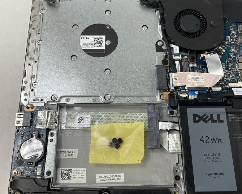 Dell Inspiron 5570 15.6" i7-8550U 1.80 GHz 12 GB RAM No SSD/OS/AC