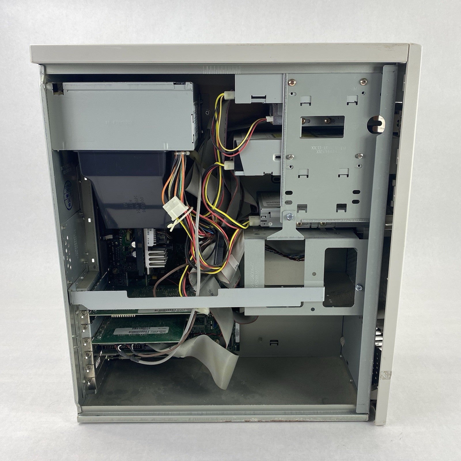 Gateway TBR3 550 PIII Pentium III 550MHz 128MB RAM No HDD No OS
