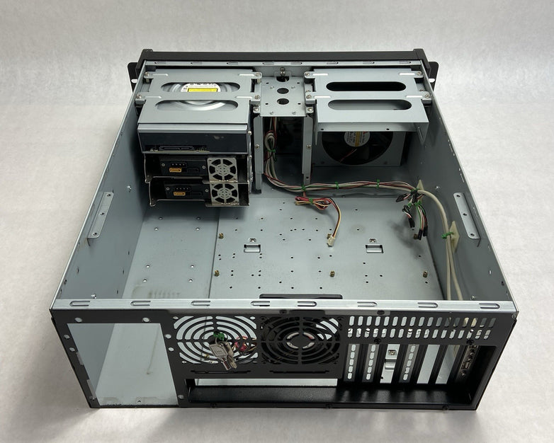 DATEC EYE-4800B 4U Rackmount Server Chasis Bare Bones No PSU