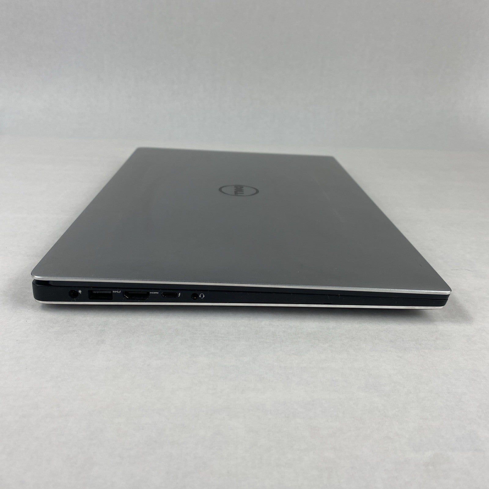 Dell Precision 5510 Core i7-6820HQ 2.7 GHz 8GB RAM 15.6" No Battery No HDD No OS