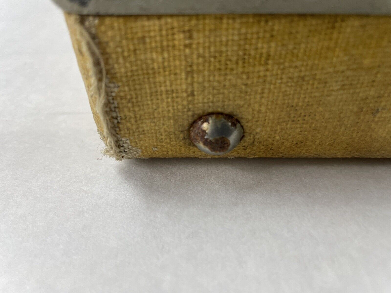 Revere P-444 Slide Projector With Case - Untested Parts Only