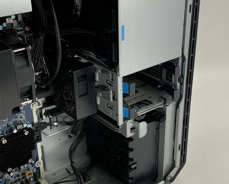 HP Z6 G4 Workstation 2x Xeon Silver 4114 2.20 Ghz 64 GB Ram No OS No HDD Bad M.2