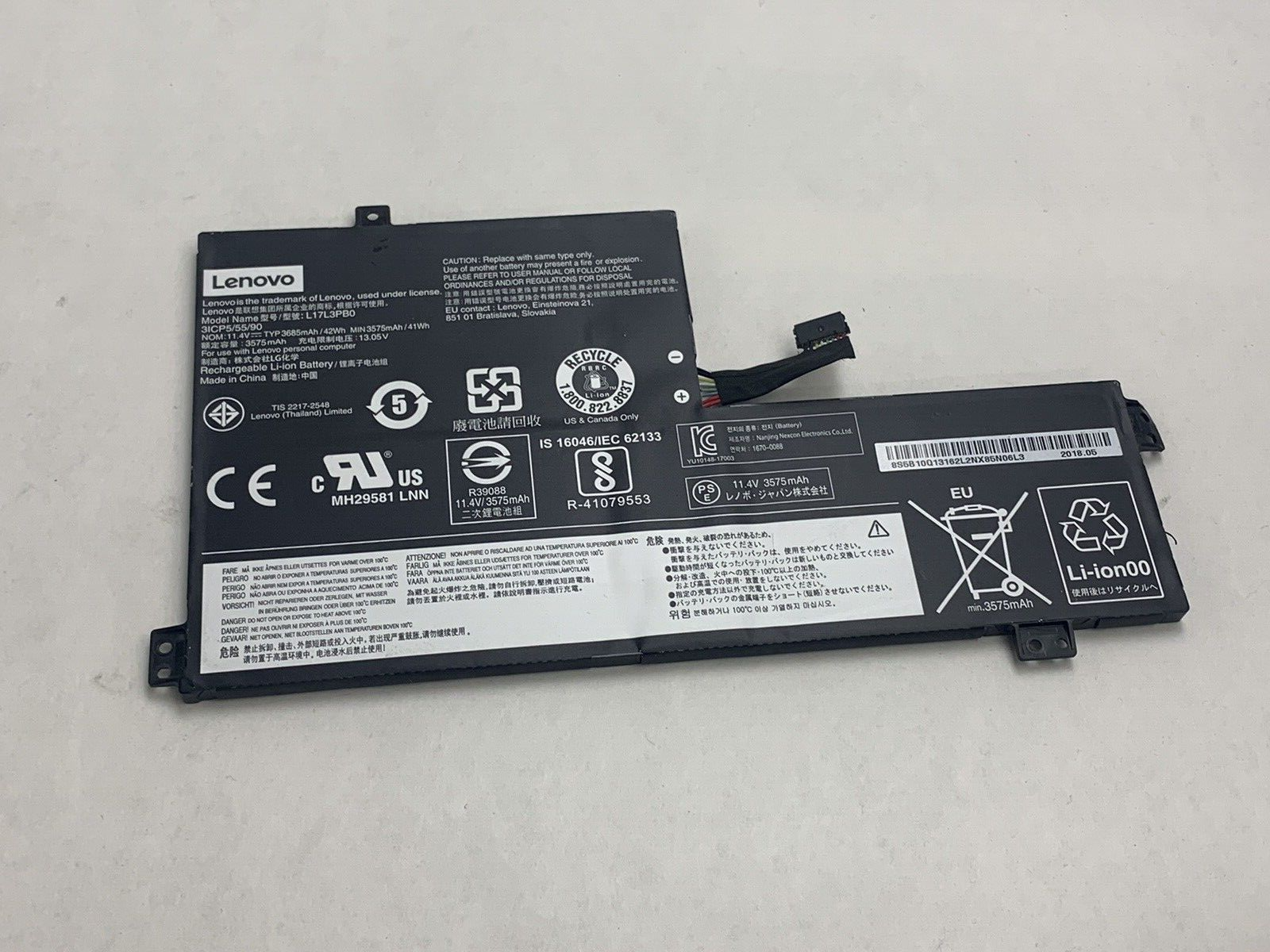 Lenovo 3685 mAh Laptop Battery L17L3PB0 For Lenovo 100e 300e 500e