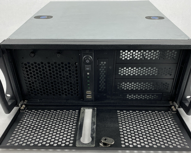 RM42200 4U Advanced Industrial Server Chassis