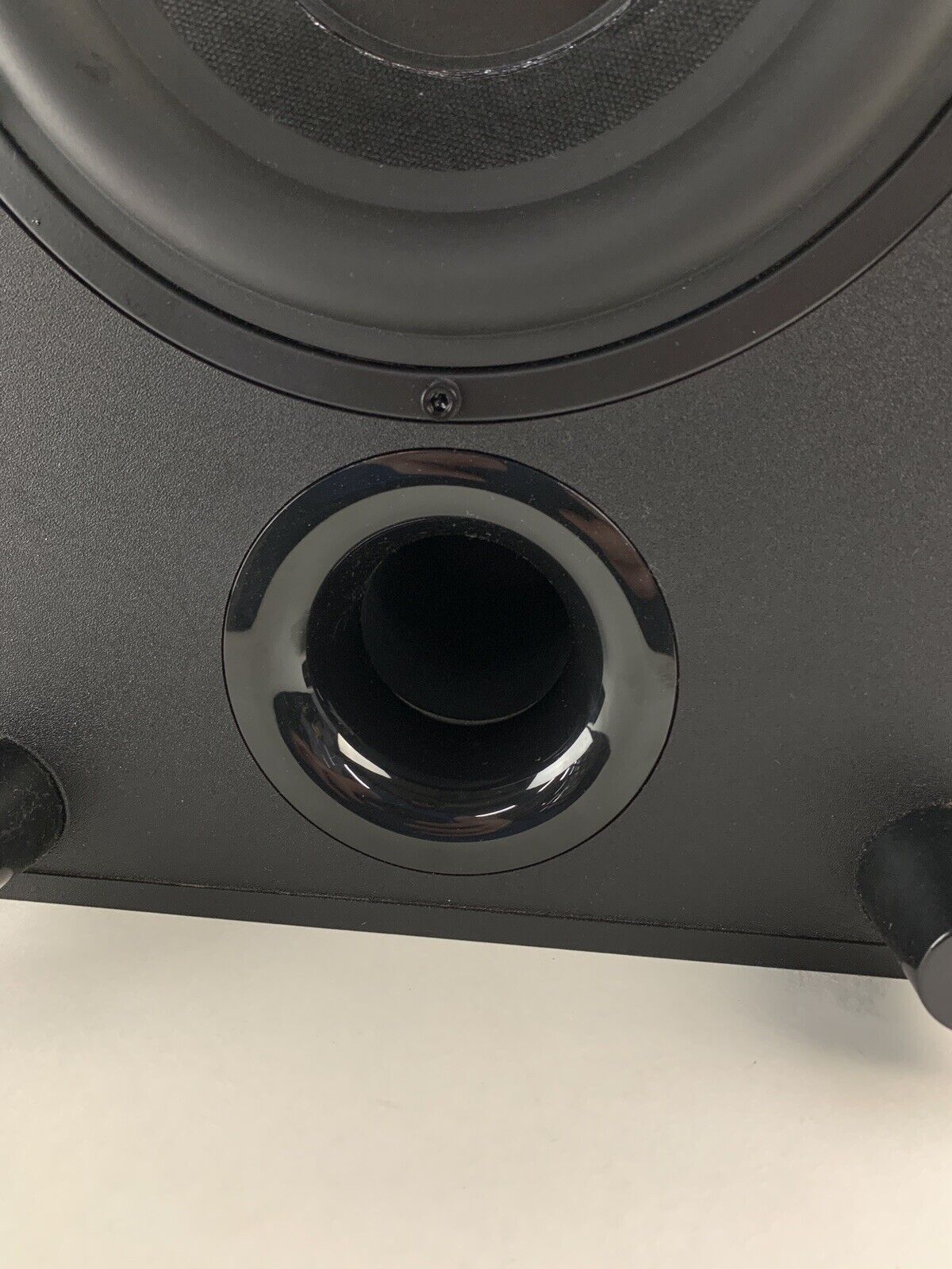 Episode ES-PWR-SNDBR-180-BLK SUB-8 Wireless Subwoofer For Soundbar 2.1 Powers On