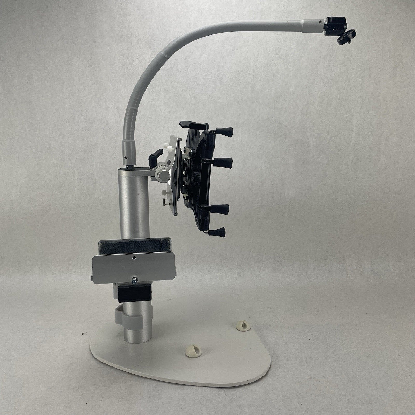 Steris Verifeye VEYE101-102 Flat Panel Pedestal Mount5