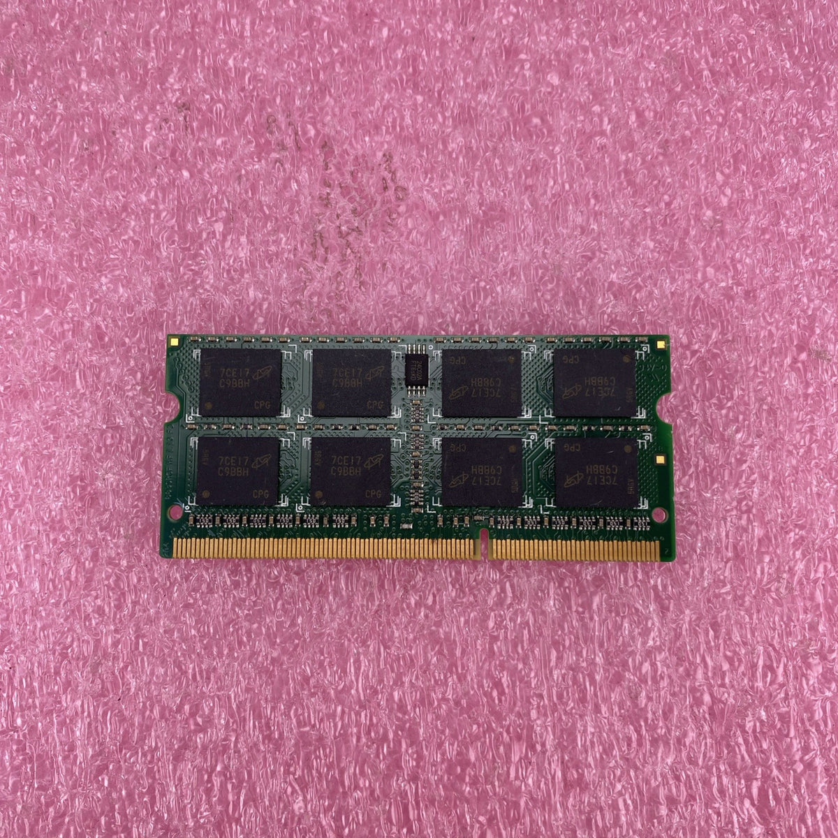 Crucial 4GB DDR3L-1600 Laptop Memory Ram CT51264BF160B.C16FED2 - Lot of 34