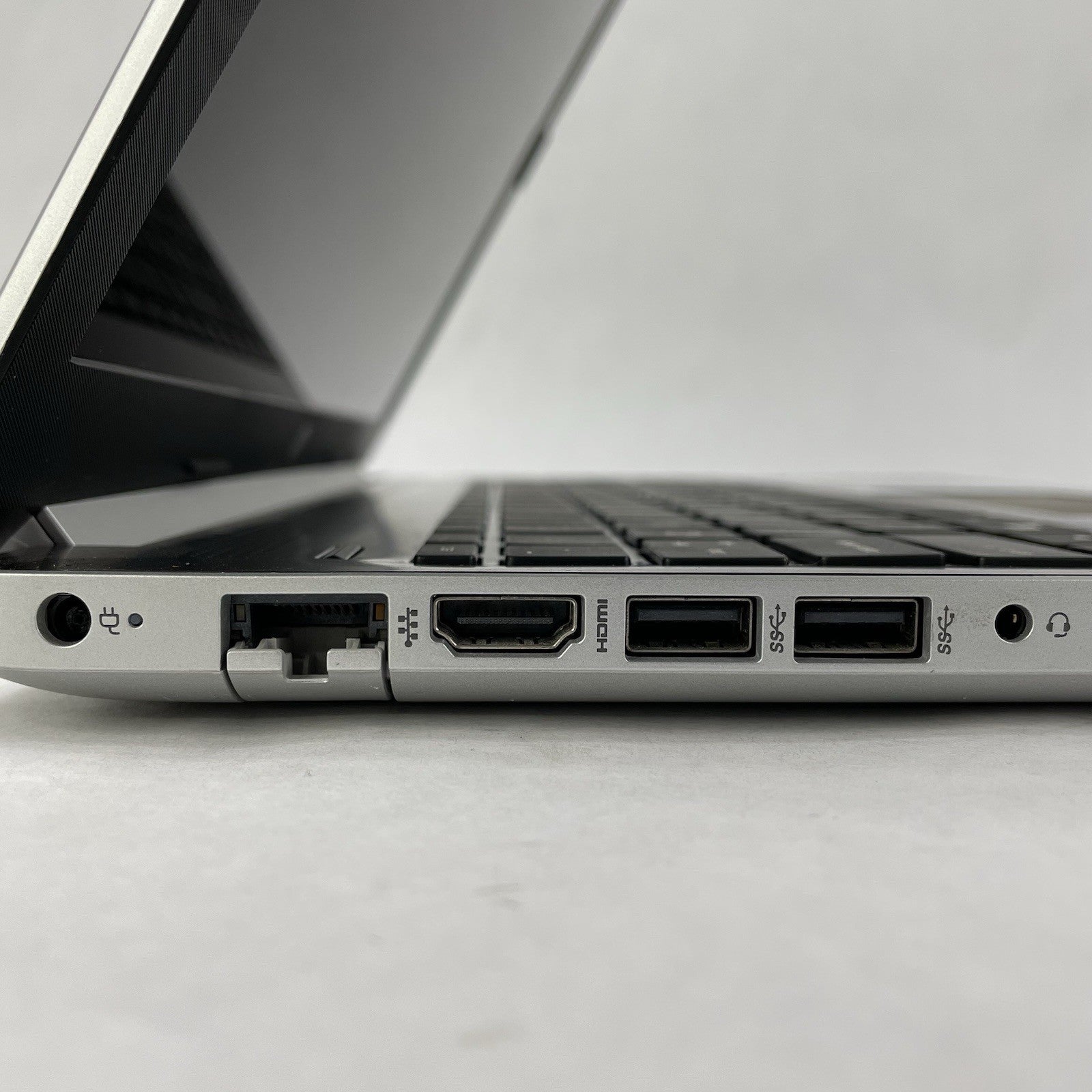 HP 15-da1xxx NoteBook 15.6" i5-8265U 1.60 GHz 8 GB RAM No SSD/OS/AC4