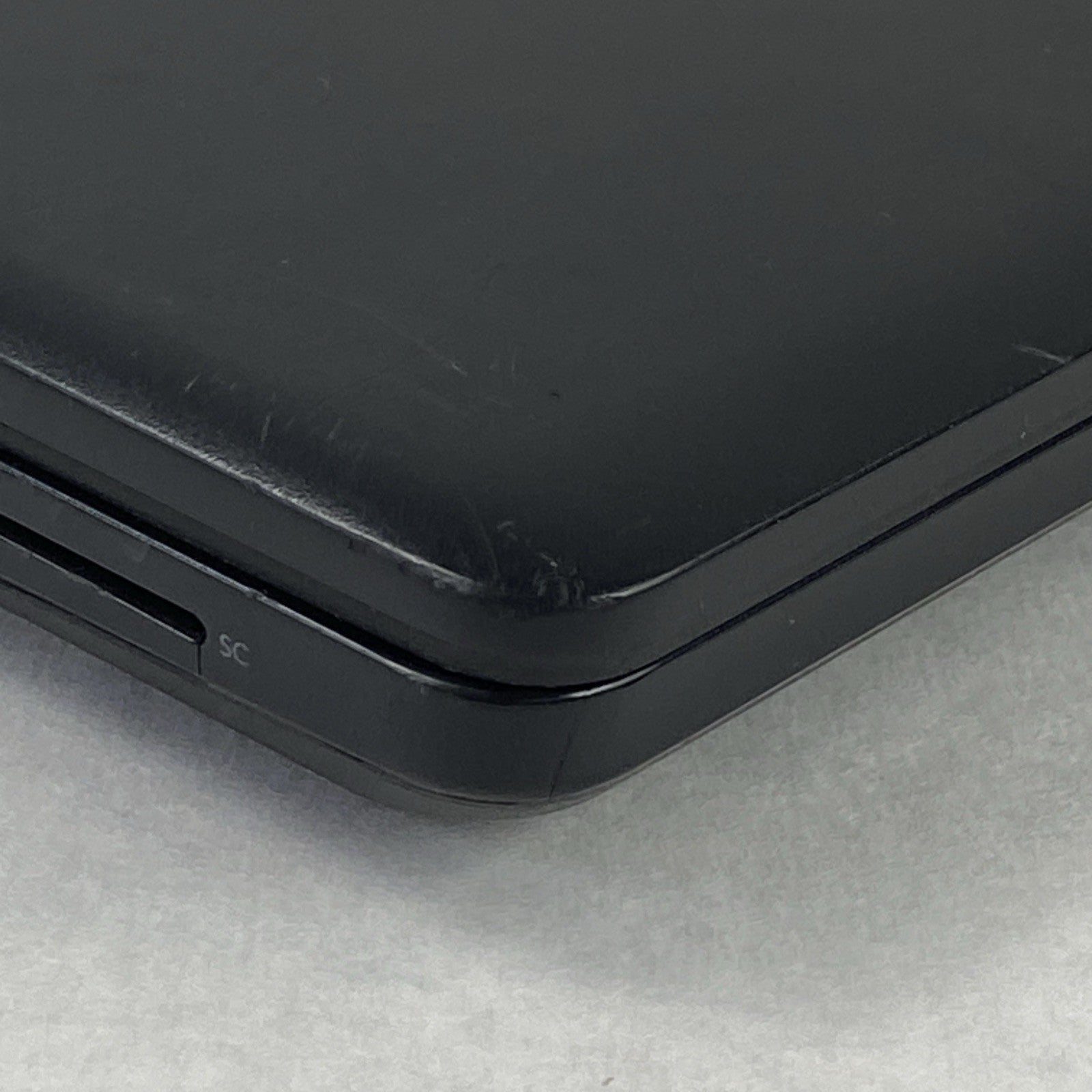 Dell Latitude 5580 Intel Core i5-7300U 2.6GHz 8GB RAM 15.6" No HDD No OS