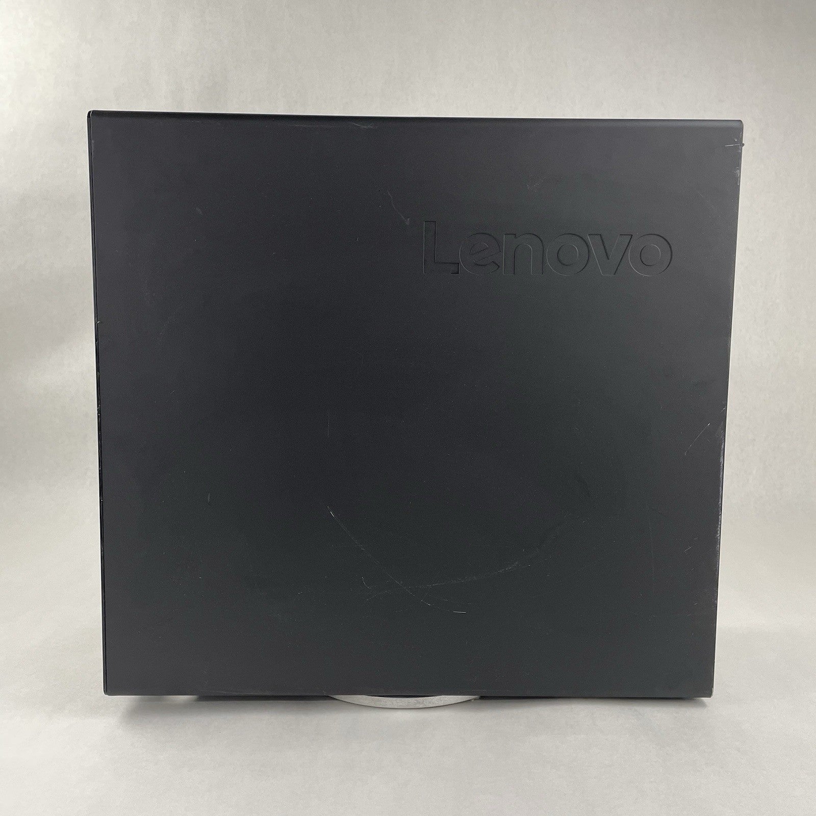 Lenovo ThinkStation P720 2x Xeon Silver 4110 2.10 GHz 32 GB RAM No GPU/HDD4