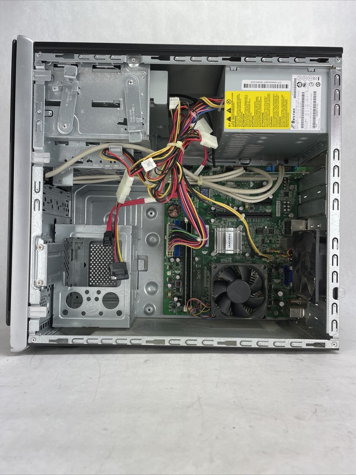 HP Pavilion a6600p MT Intel Pentium Dual E2200 2.2GHz 3GB RAM No HDD No OS