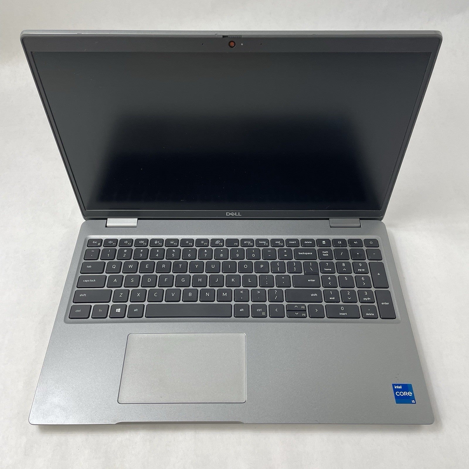 Dell Latitude 5520 15.6" i5-1135G7 2.4GHz 8GB RAM No SSD/OS/AC - Scratched Paint1