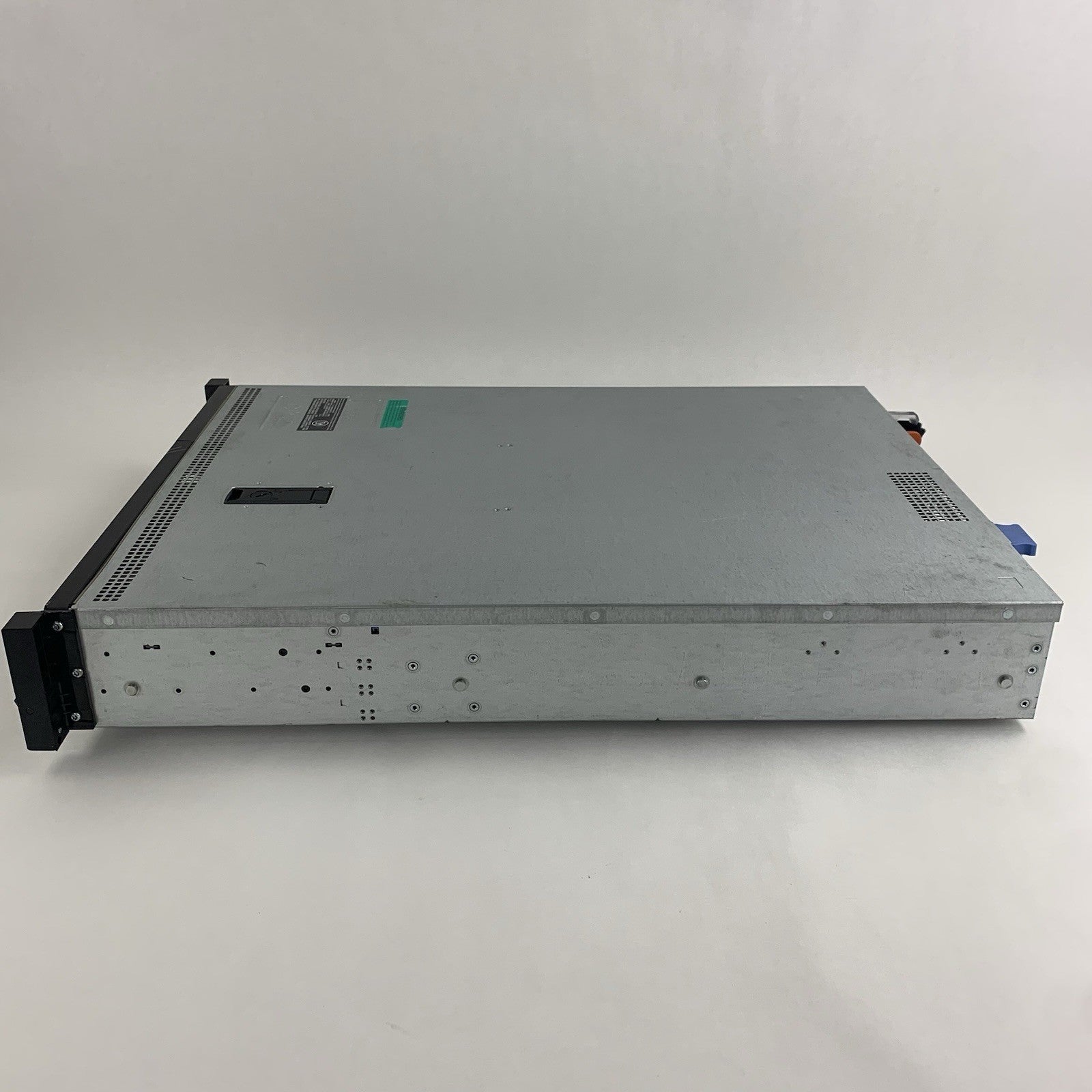 Dell PowerEdge R520 2U Server 2x Xeon E5-2440 2.4 GHz 96 GB RAM No OS No HDD8