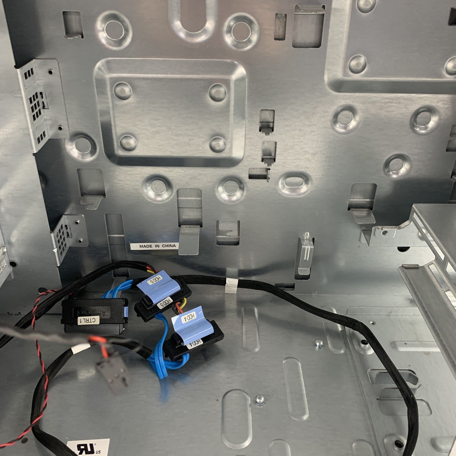 Dell PowerEdge T410 BareBones Chassis No MB No CPU No Ram No OS No HDD No PSUs