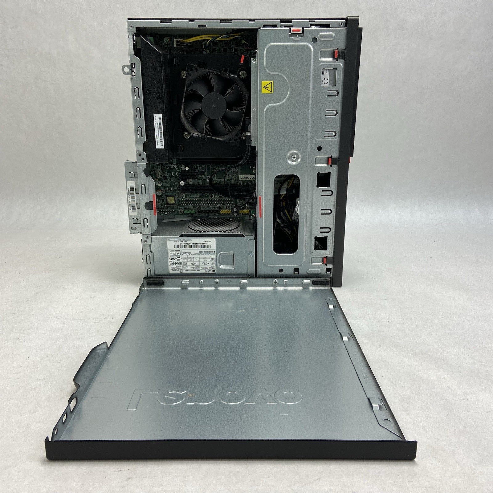 Lenovo ThinkCentre M910s SFF Intel Core i5-7500 3.4GHz 8GB RAM No HDD No OS9