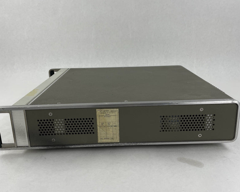 Hewlett-Packard HP 8443A Tracking Generator Counter .5 1300MHz Untested