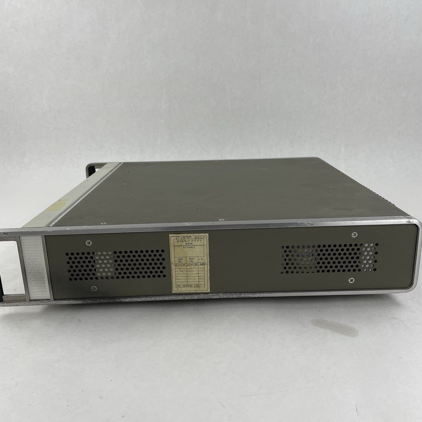 Hewlett-Packard HP 8443A Tracking Generator Counter .5 1300MHz Untested